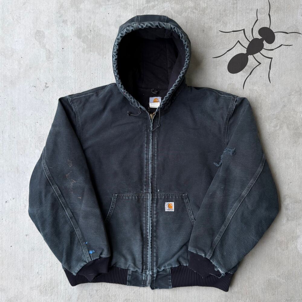 Carhartt J140 black hooded work wear jacket